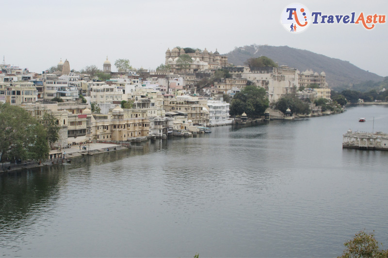 Lake Pichola and palaces Udaipur