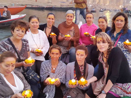 Grupo en Ganges Varanasi