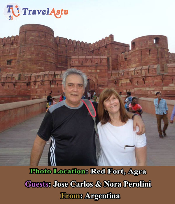 Jose and Nora Perolini enjoying Red Fort Agra
