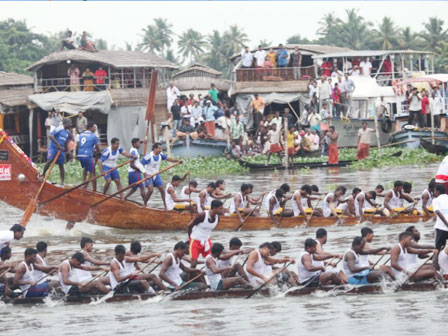 Carreras de barcos serpiente, Alleppey