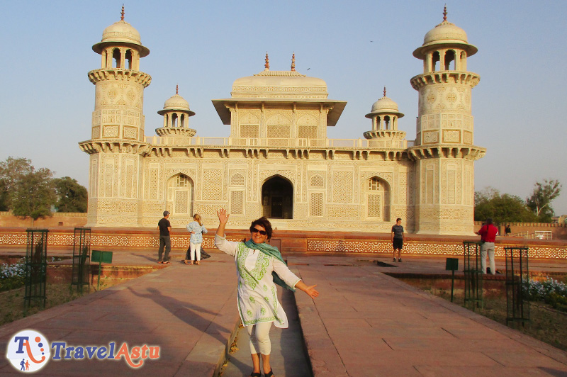 TravelAstu Guest from Chile in Baby Taj Agra
